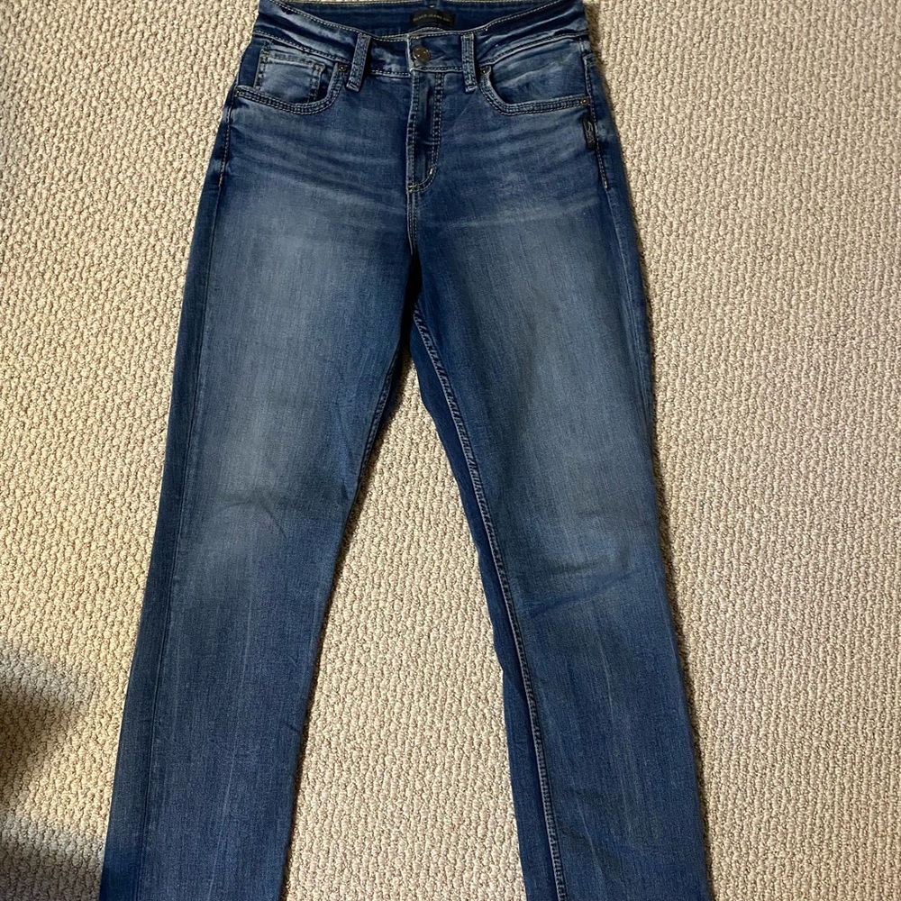 Silver skinny jeans, size 28x31.